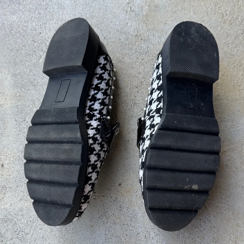 Betsey Johnson- Mariam- Chic Black and White Pearl Loafers - Picture 5 of 7